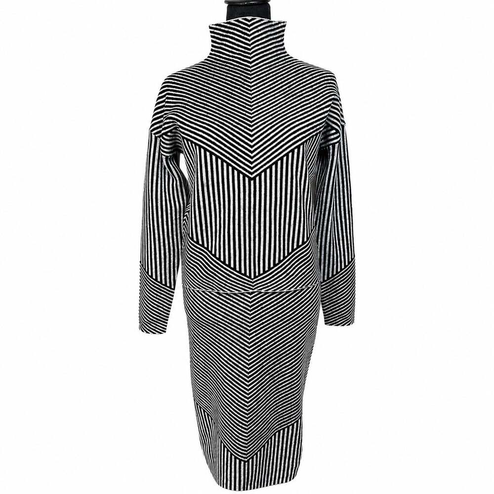 Tahari 2 Pc Set Mock Neck Sweater & Pencil Skirt Stripe Women’s Size X-Small